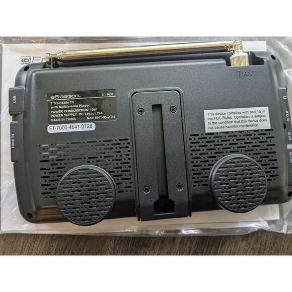 NEW Emerson ET-7000 Portable 7” TV & Digital Multimedia Player Built in Tuner - Picture 5 of 9